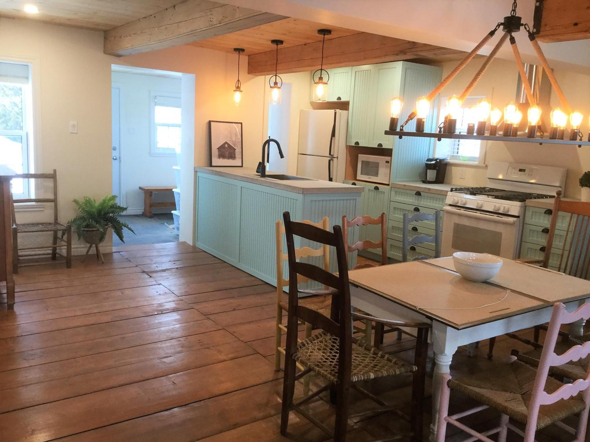 La Maison Bleue Saint-Ferreol-les-Neiges Bilik gambar